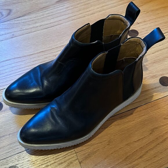 Everlane Shoes - Everlane The Street Bootie Black Leather - Sz 7.5